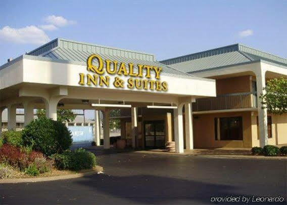 Quality Inn & Suites North Montgomery Exterior foto